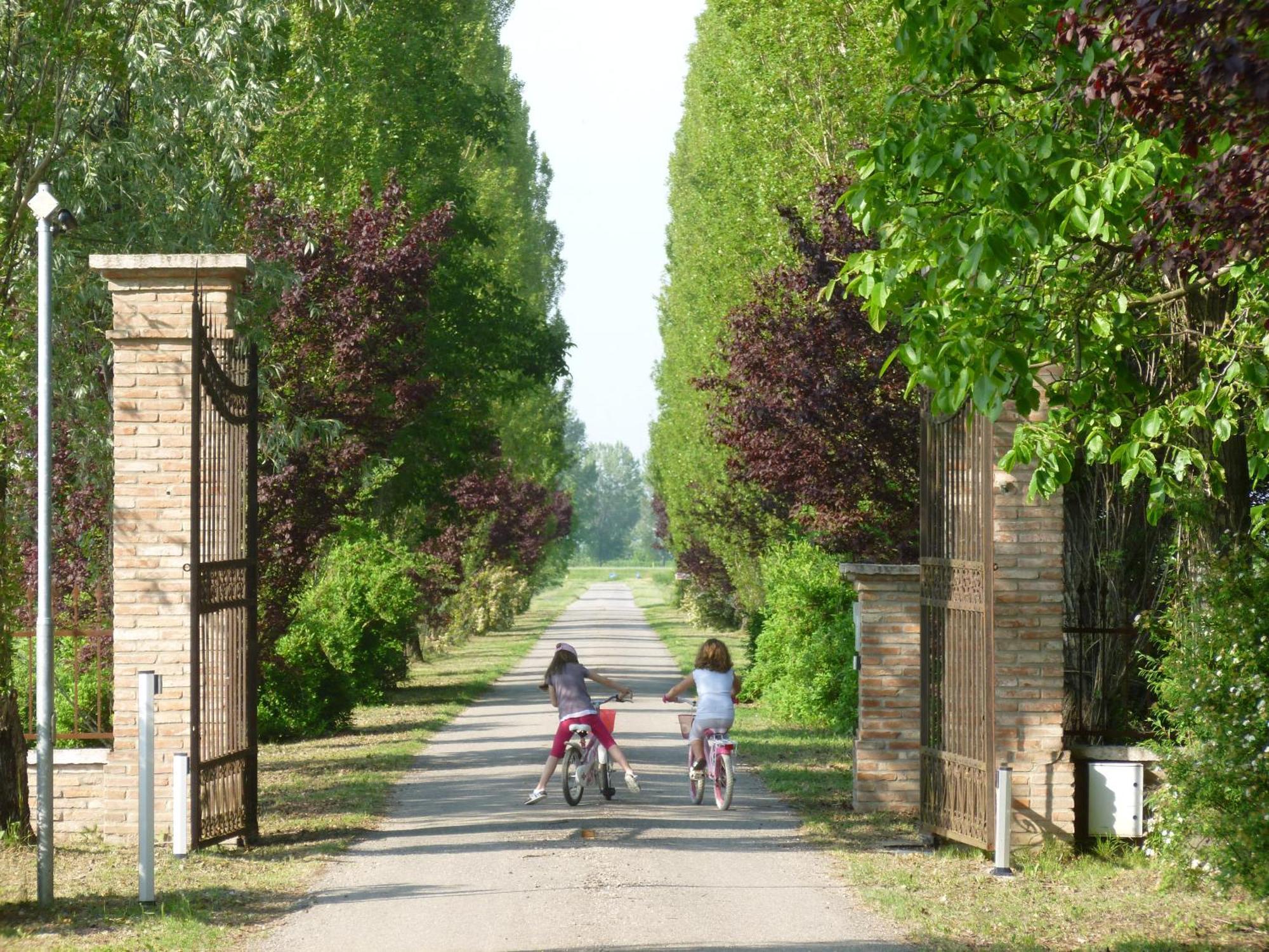 Agriturismo Corte Rocca San Giorgio di Mantova エクステリア 写真