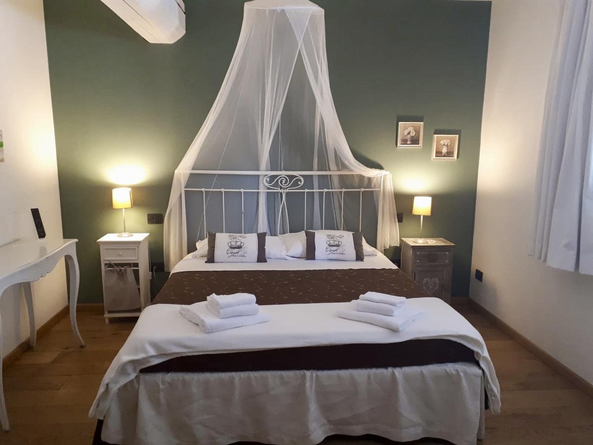 Agriturismo Corte Rocca San Giorgio di Mantova エクステリア 写真