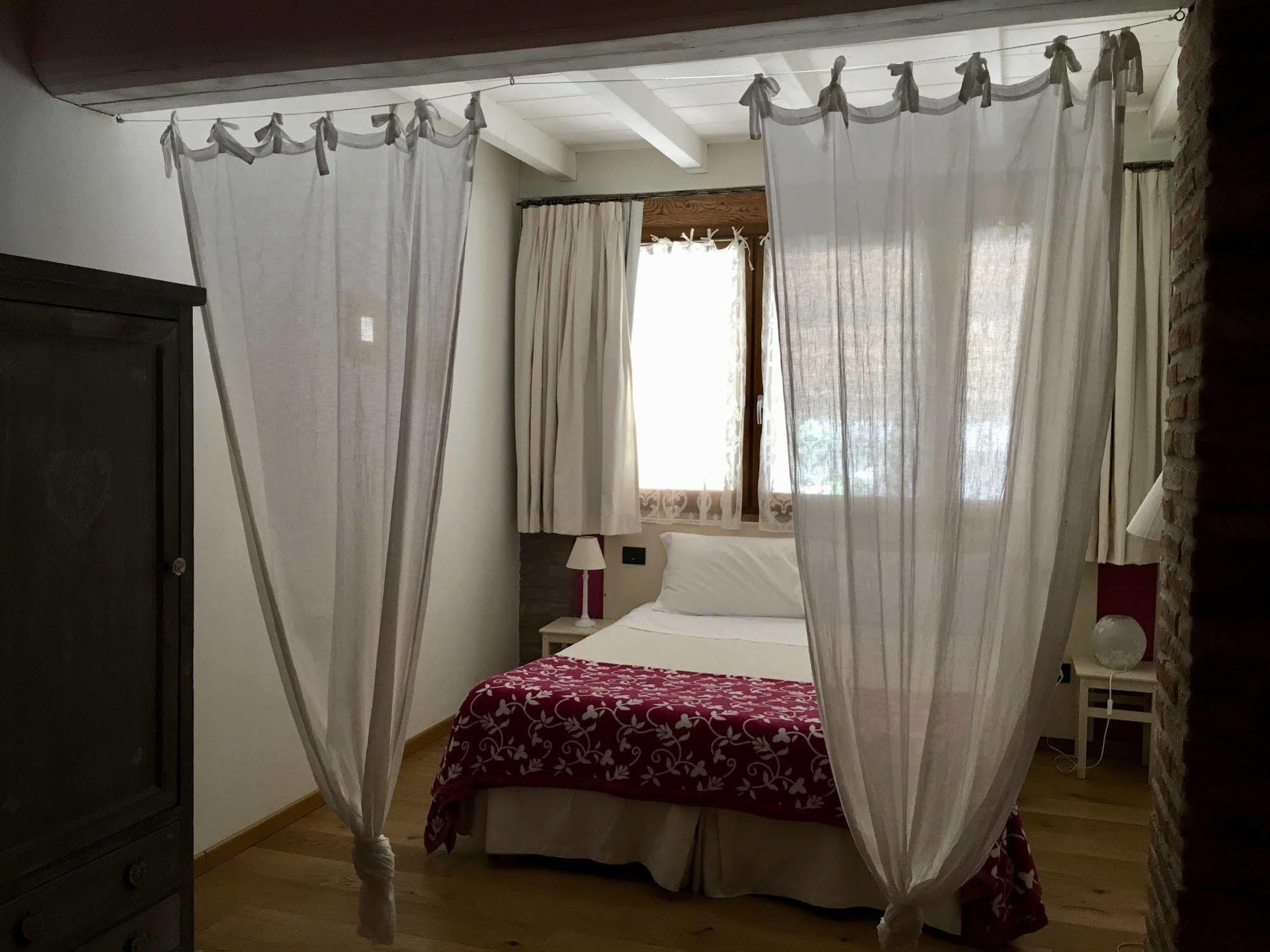Agriturismo Corte Rocca San Giorgio di Mantova エクステリア 写真