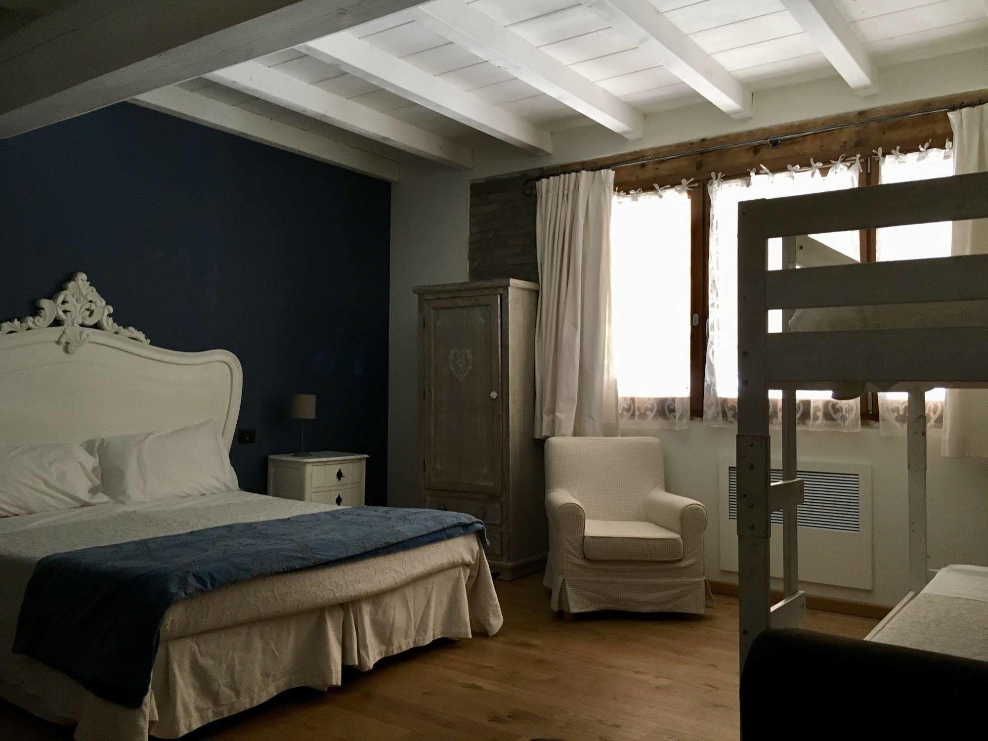 Agriturismo Corte Rocca San Giorgio di Mantova エクステリア 写真