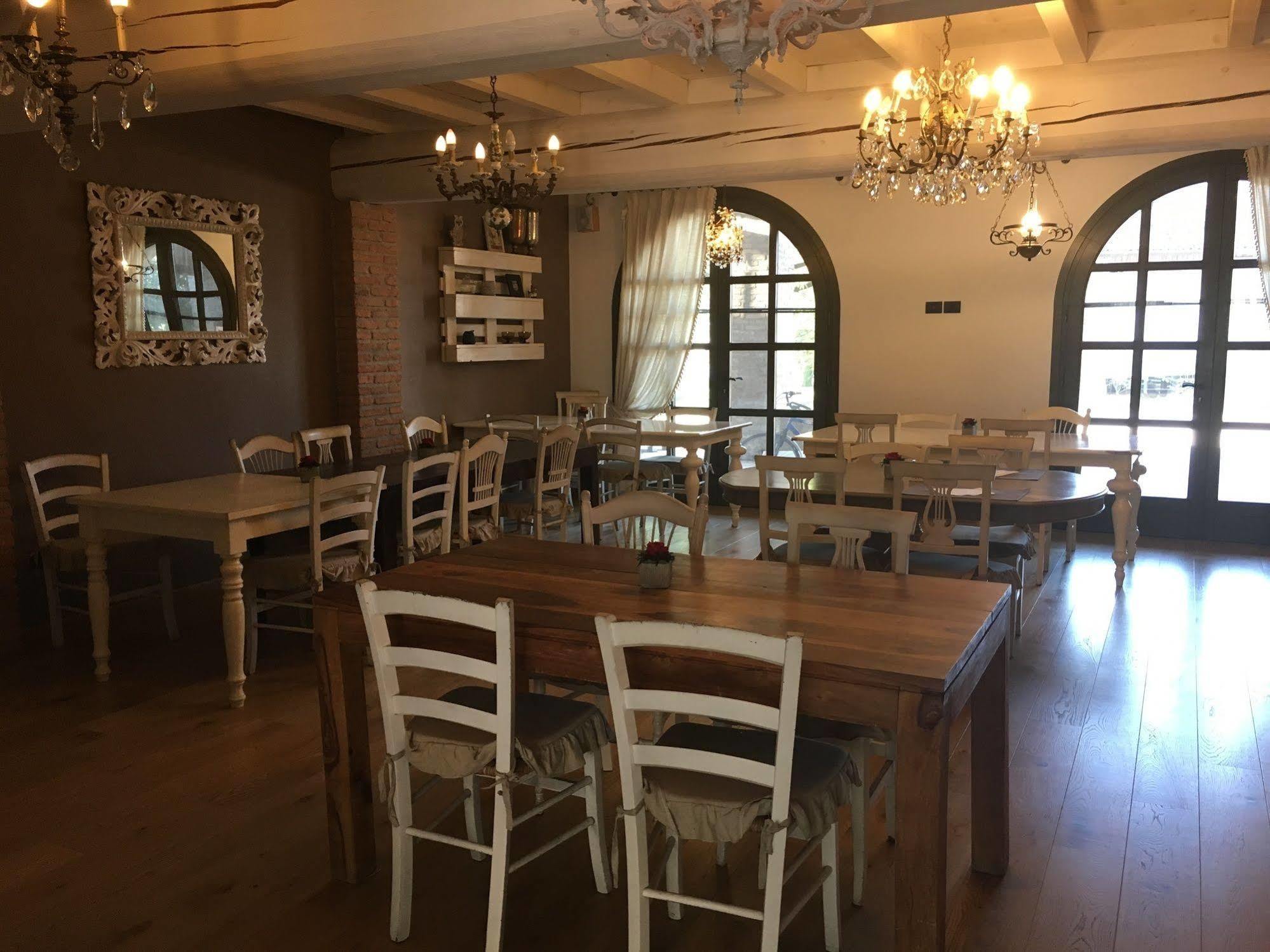 Agriturismo Corte Rocca San Giorgio di Mantova エクステリア 写真