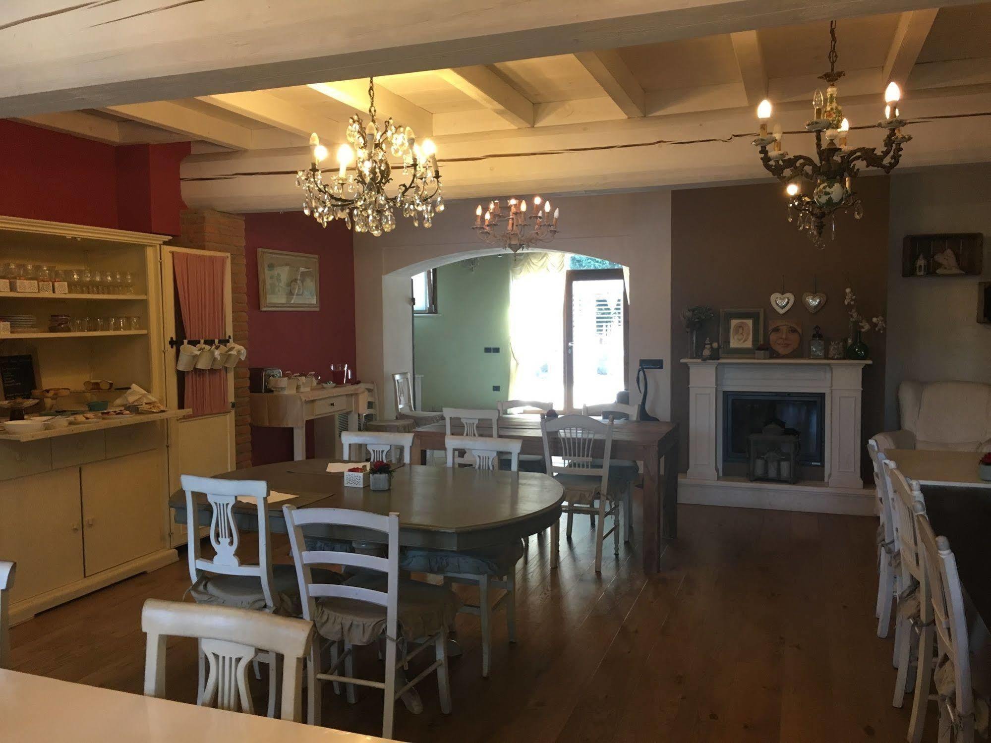 Agriturismo Corte Rocca San Giorgio di Mantova エクステリア 写真