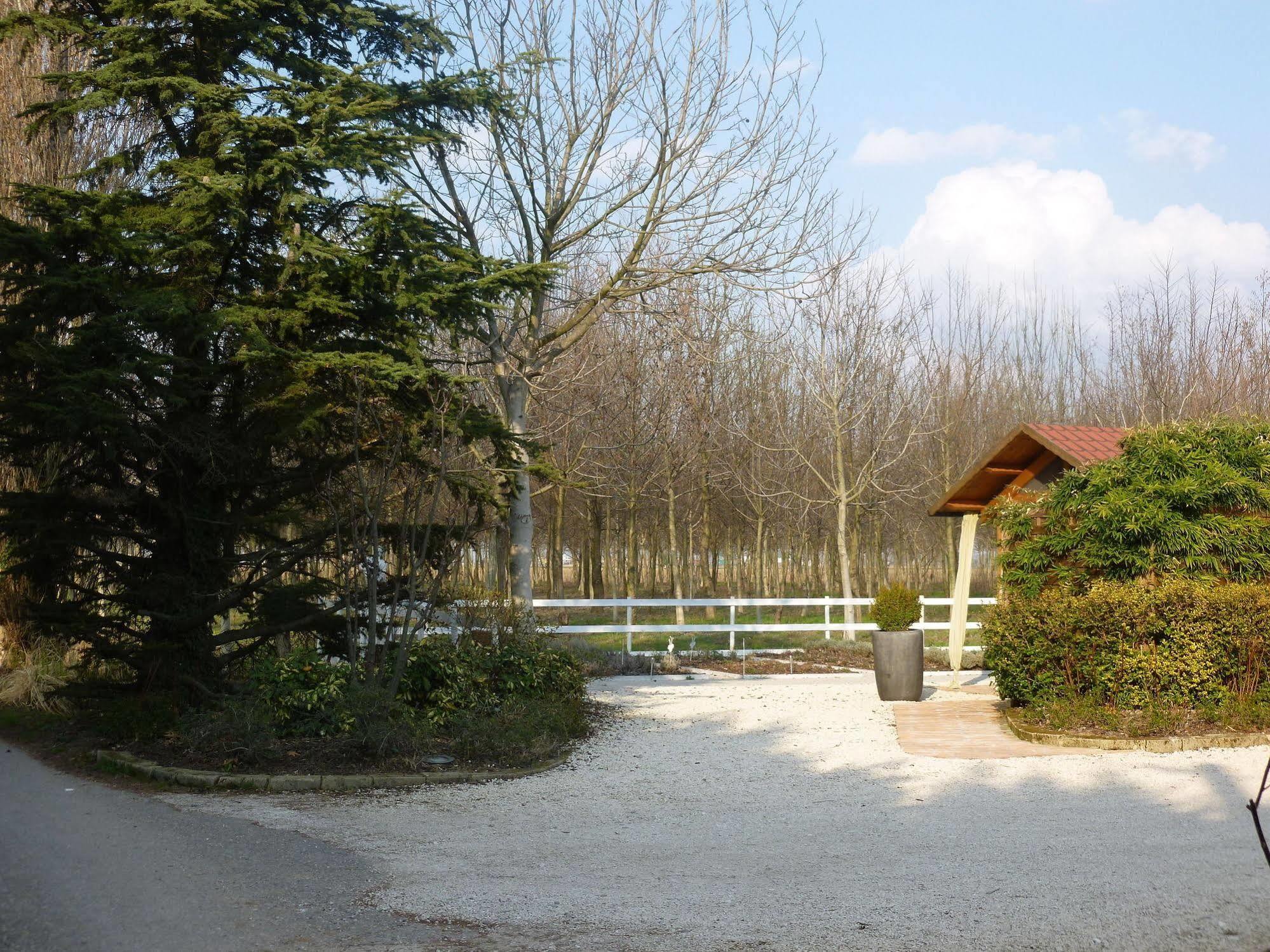 Agriturismo Corte Rocca San Giorgio di Mantova エクステリア 写真